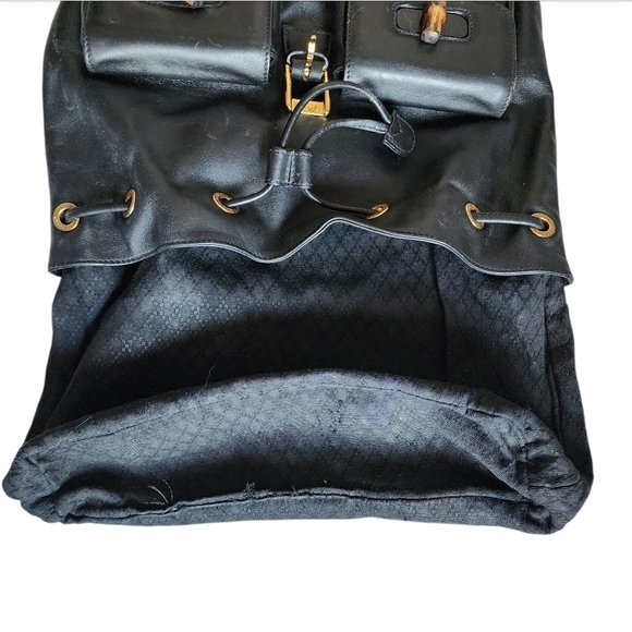 Gucci Black Leather Backpack with Bamboo Accents - Picture 5 of 9